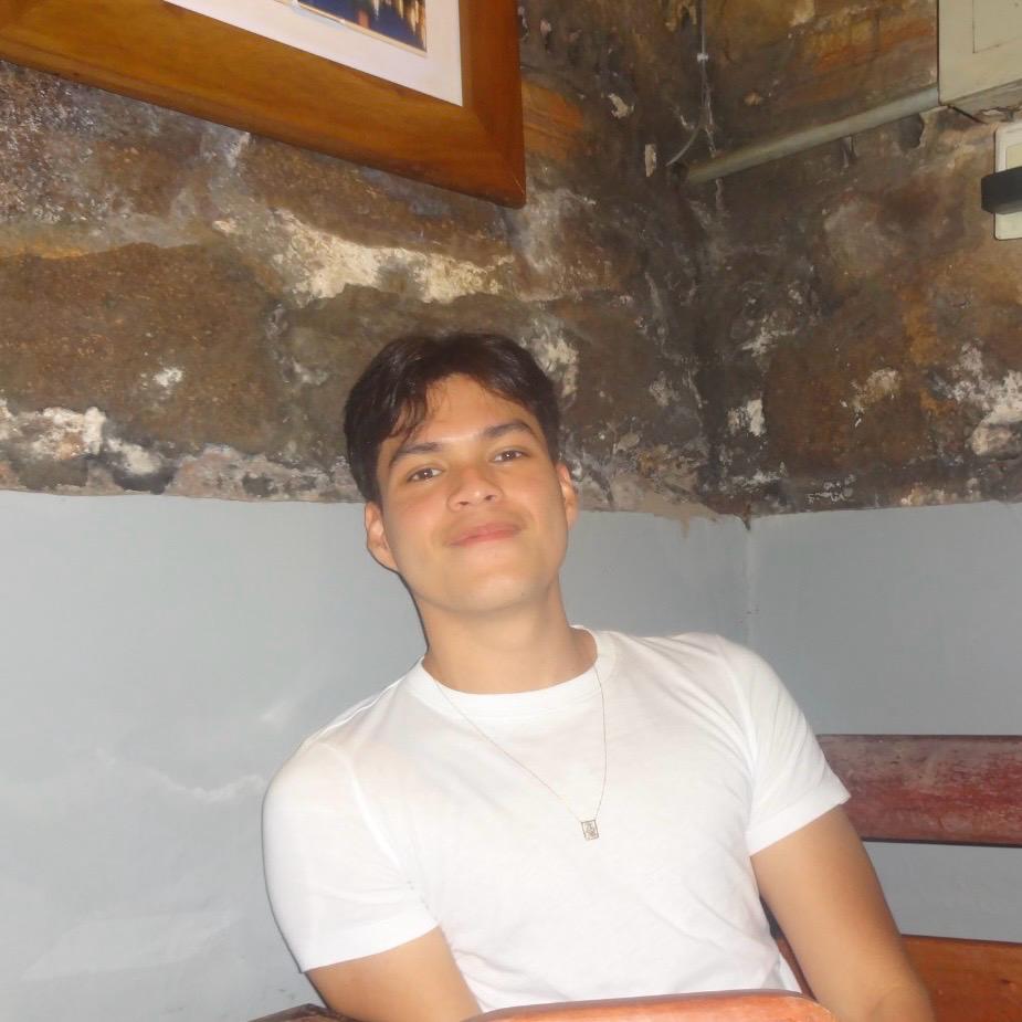 WhatsApp Image 2025-10-08 at 15.13.15